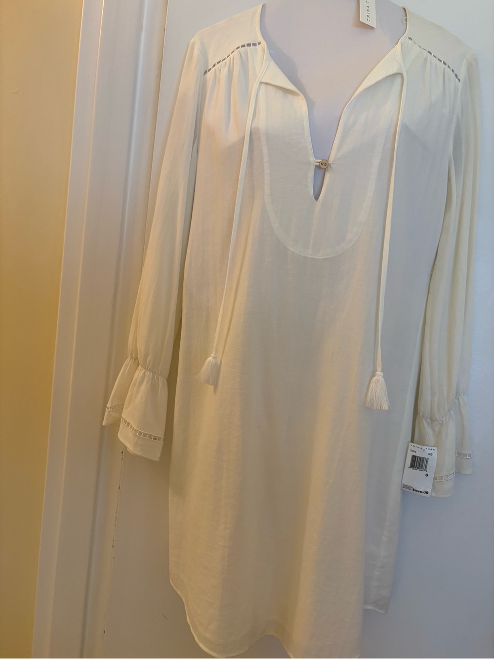 Trina Turk Women’s Off- White Swim Cover-Up/ Dress Tunic with Tassel Ties